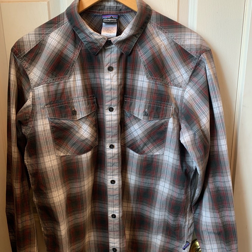 Patagonia long sleeve Button down Organic Shirt